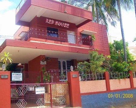 Apartament Red House Yoga Center Mysuru Zewnętrze zdjęcie